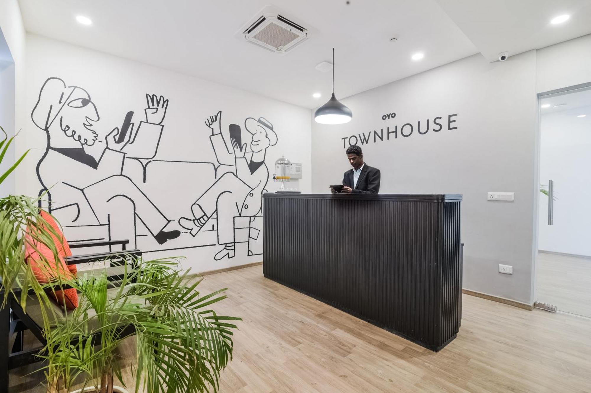 Super Townhouse Xotel Chennai Exterior foto